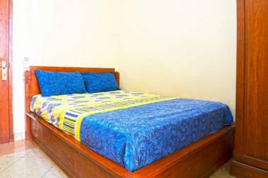 OYO 91327 Residence 38