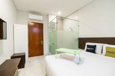 Urbanview Hotel Casa Kota Mangga Besar