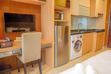 Luxurious Studio at Menteng Park Apartment by Travelio