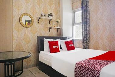 Capital O 91470 De Royal Sentra Timur