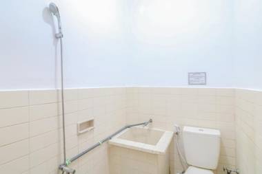 SPOT ON 1927 Hotel Candra Adigraha