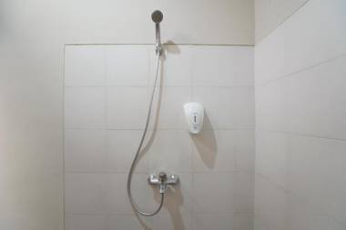 OYO 1638 Cityzen Renon Hotel