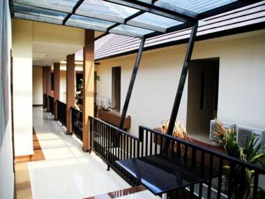 Hotel Grand Pondok Puri Ayu