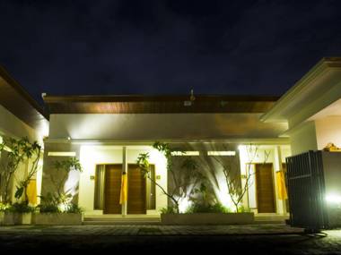 De Lemon Gatsu Hotel