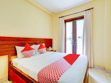 OYO 90311 Hotel Damai