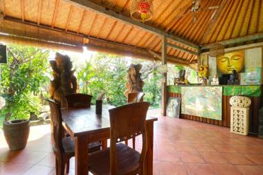 D'uma Residence and Hostel