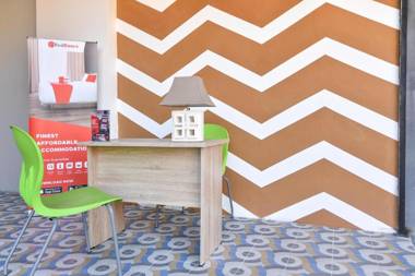 RedDoorz Plus near Jalan Imam Bonjol Denpasar