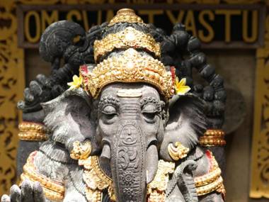 Enjoy a Holiday of a Lifetime Renting Your Own 5 Star Private Villa at the Best Rate in Canggu Vill