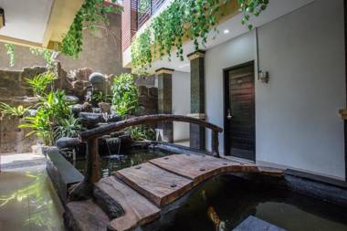 OYO 1949 Vrindavan Residence