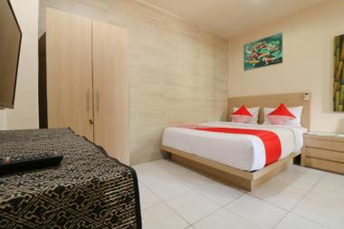 OYO 2581 Ketut Smile