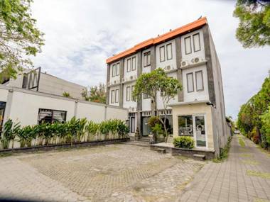 OYO 3156 Hotel Warta Dua