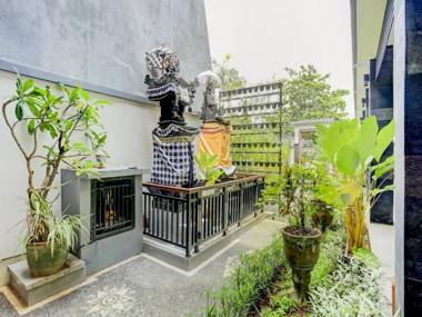 OYO 90232 March 67 Stay