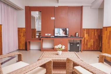 RedDoorz Plus @ Kerobokan Seminyak 3