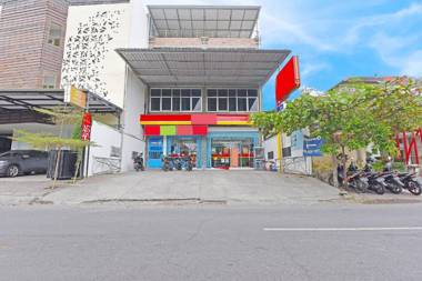 OYO 91351 87 Guest House