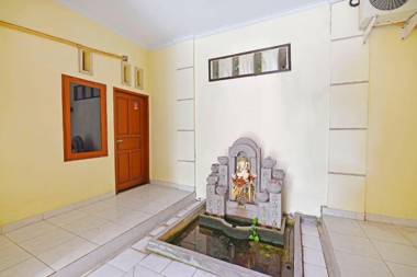 OYO 91445 Sandat Guest House
