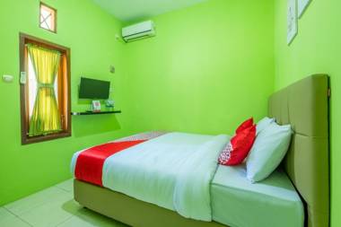 OYO 1399 Cemara Residence Syariah