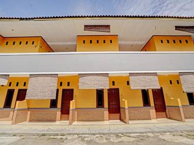 OYO 90511 Pondok Damai Guest House Syariah