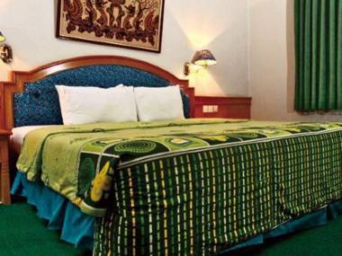 Zamrud Hotel & Convention Hall