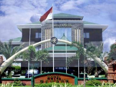 Zamrud Hotel & Convention Hall