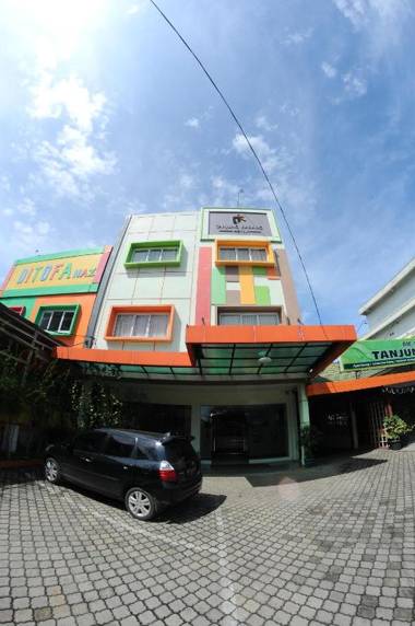 Hotel Tanjung Karang Bengkulu