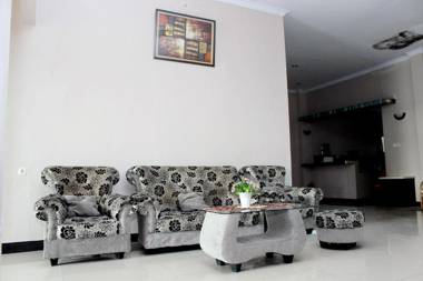 RedDoorz Syariah near Balai Kota Bengkulu