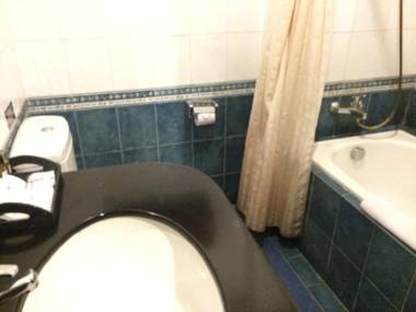 Blue Atlantic International Hotel