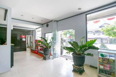 OYO 3031 Hotel Regenerasi