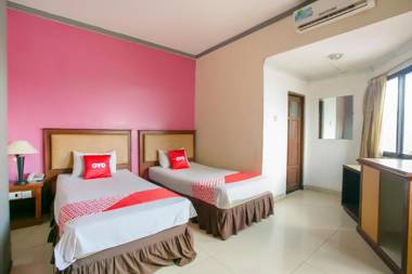 OYO 3031 Hotel Regenerasi