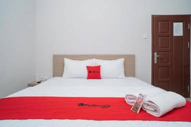 RedDoorz Syariah near Jalan Ahmad Yani Banjarmasin 3