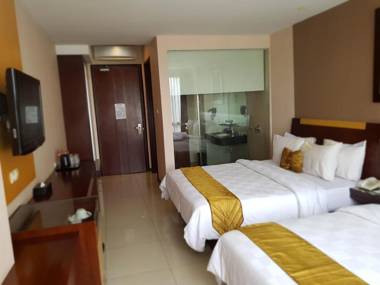Scarlet Dago Hotel