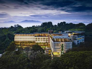 Padma Hotel Bandung