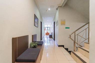 Cihampelas Hotel 2 RedPartner