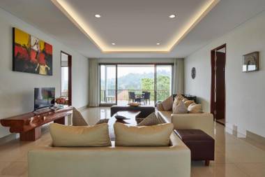 Kencana Villa 7 bedroom with a private pool