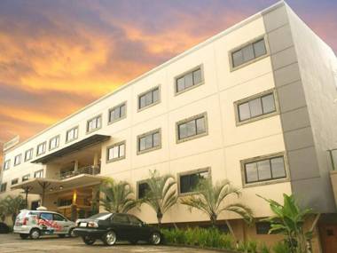 Augusta Valley Hotel