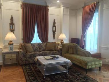 Geulis Boutique Hotel