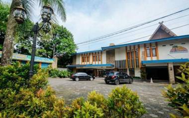 Lingga Hotel
