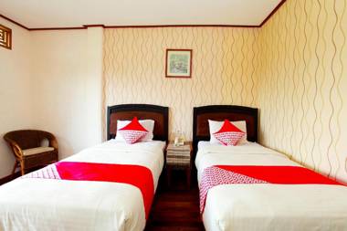 OYO 510 Wisma Joglo Hotel