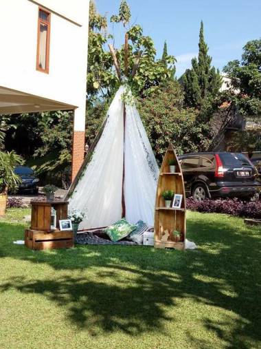 Ahadiat Hotel & Bungalow