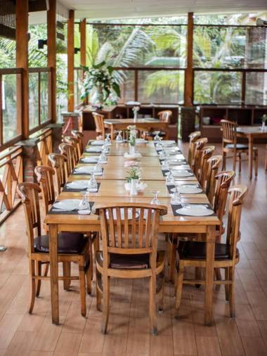 Ahadiat Hotel & Bungalow