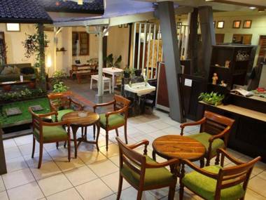 Rumah Asri Bed & Breakfast