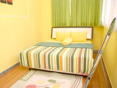 Villa ChavaMinerva Istana Bunga