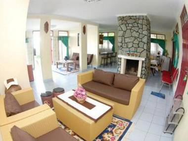 Villa ChavaMinerva Bata Ciater Highland Resort