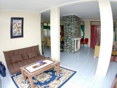 Villa ChavaMinerva Bata Ciater Highland Resort