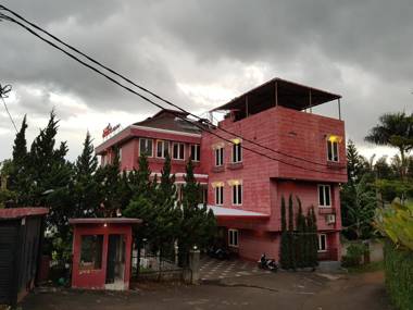 Hotel Scarlet Bukit Pakar