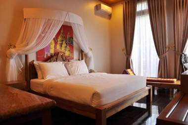 Rumah Stroberi Organic Farm & Family Lodge