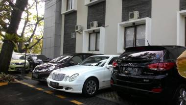 Sutan Raja Guest House