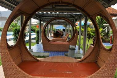 RedDoorz Hostel @ Dago 2