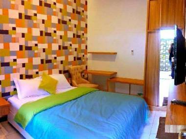 Travelers Inn Bandung