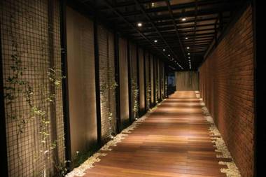 Beehive Boutique Hotel