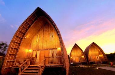 Villa ChavaMinerva Bambu - Lembang